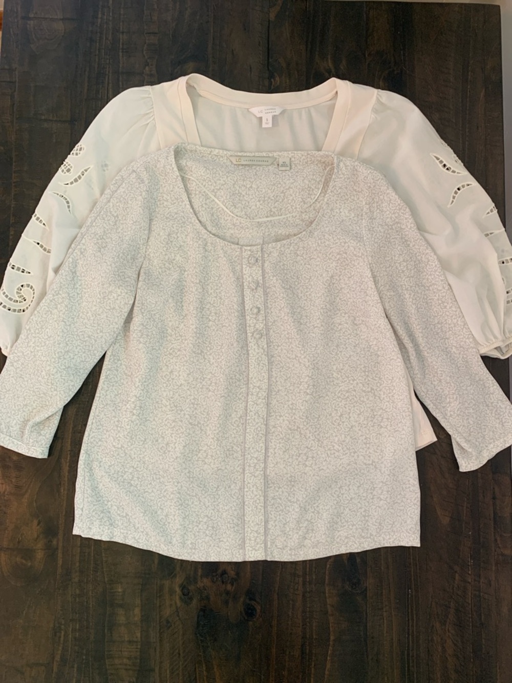 Bundle of 2 Women’s 3/4 length sleeve blouses